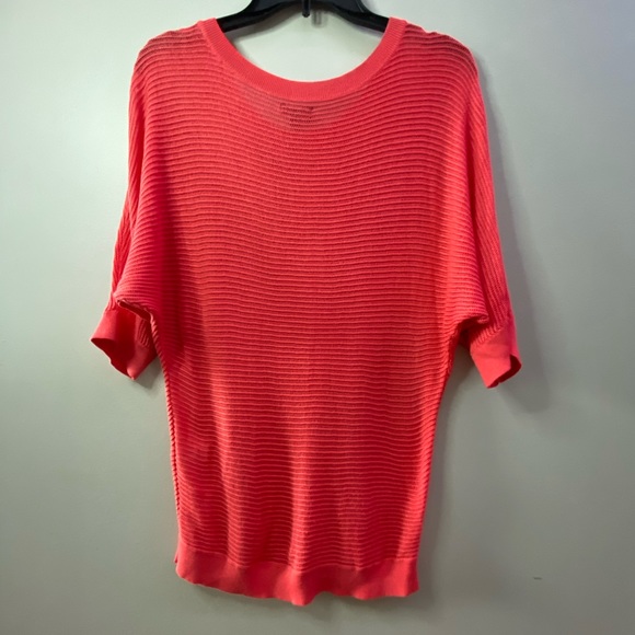 Orange sweater - Picture 2 of 4